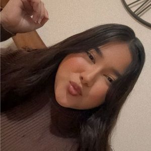 Meet your Posher, Aura